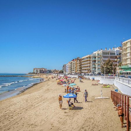 Beautiful Apartment In Torrevieja With Kitchen Exterior foto